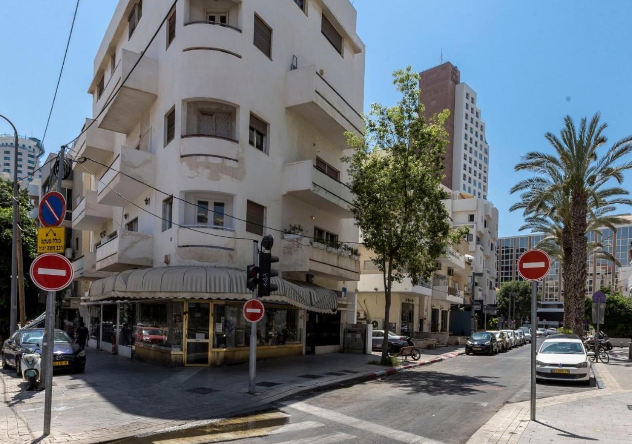 1B Patio Beach House Premium Location W/2 Balcony Tel Aviv Exterior foto